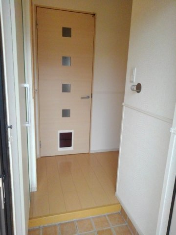 ゼファーしるくの玄関
