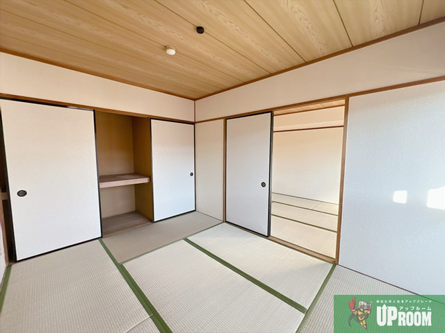 川口ビルの収納