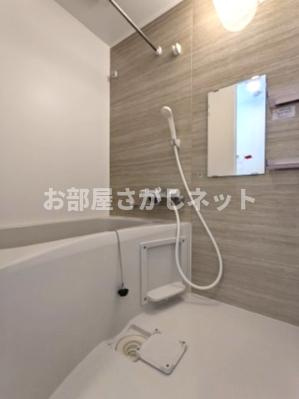 エルファーロ中野新井薬師の浴室