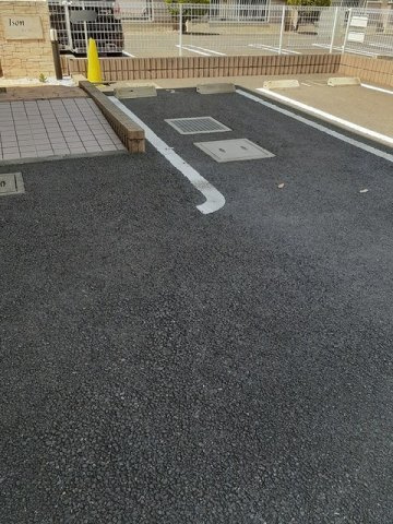 アイソンの駐車場