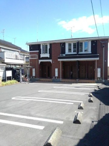 ヒルサイドスクエアの駐車場