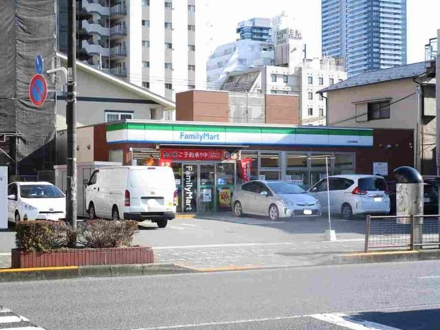Ｓｕｎ　Ｓｔｒｅｅｔの周辺|ファミリーマートまで150m