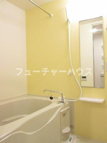 グランドパレス髙樹Ⅵの浴室