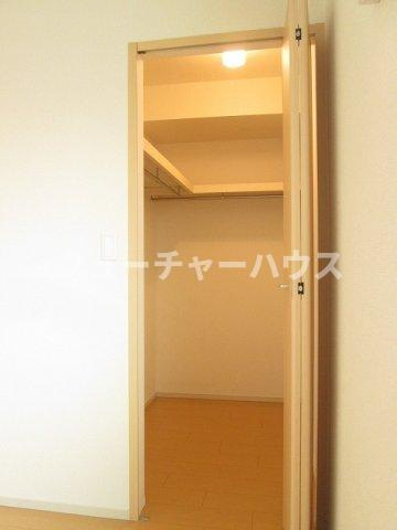 グランドパレス髙樹Ⅵの収納