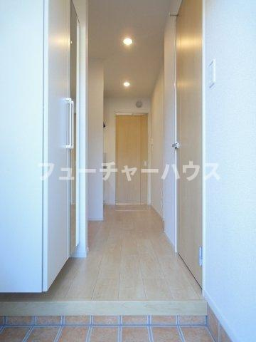 グランバレーⅤの玄関