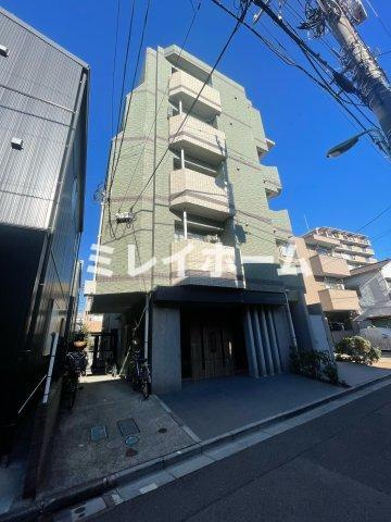 コスモリード大森町の外観