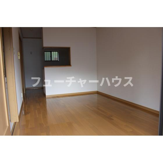 ドミール　Ⅱの居間・リビング
