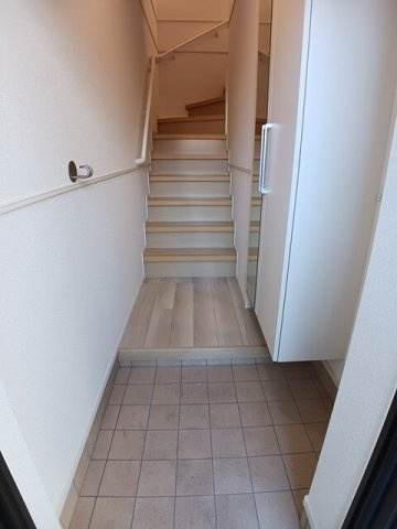 アムールＡの玄関
