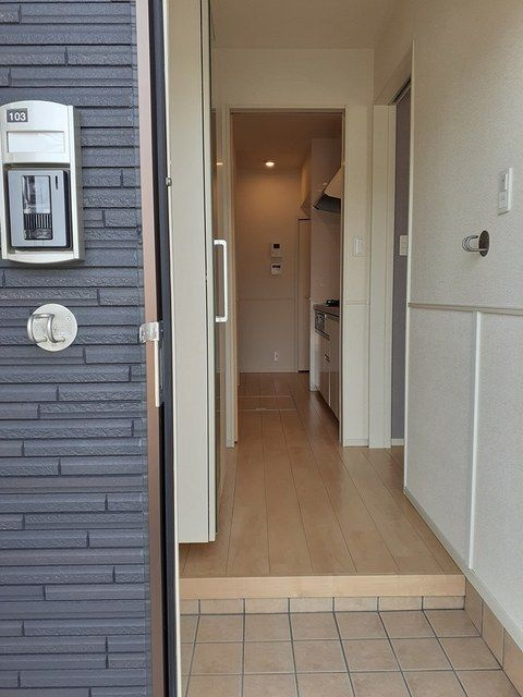 スピアージャ　アン　フィーメＡの玄関