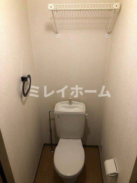 セイスタンェのトイレ|同建物内、別のお部屋の参考写真になります。