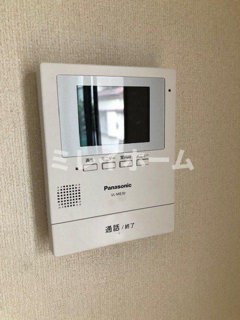 セイスタンェのセキュリティ|同建物内、別のお部屋の参考写真になります。