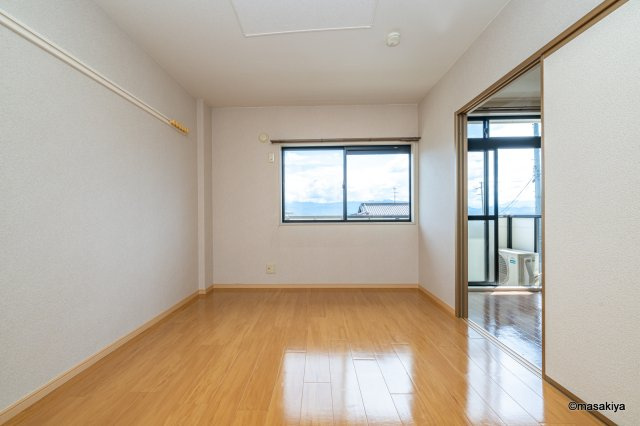 アメニティー大井の洋室