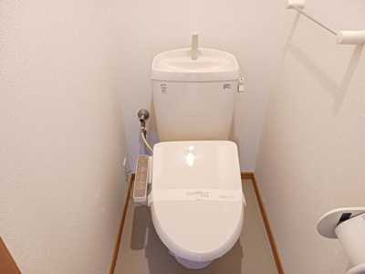 【トイレ】 | フローレスＢ | 落ち着いたトイレです
