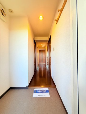 【玄関】 | サクラハイム浦江 | 同マンション別部屋　参考写真