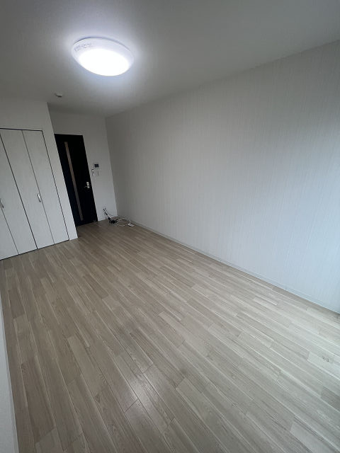 ノイヴェル西本町の寝室