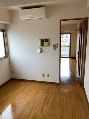 Ai court新三河島の居間・リビング|こちらの居間で趣味の時間をお楽しみください