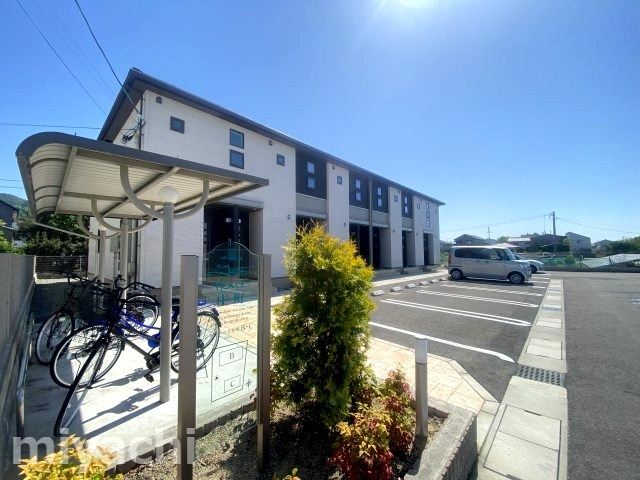 Jade House庄町Bの外観