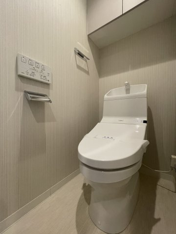 アゼスト堀切菖蒲園Ⅱのトイレ|清潔感のあるトイレです