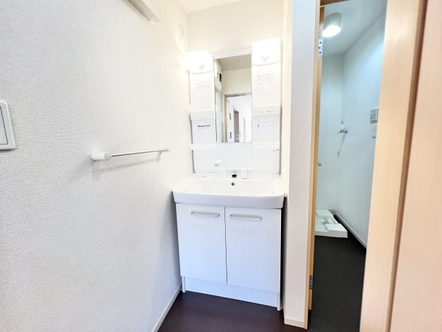 アレンデールの独立洗面台|※同タイプ参考写真