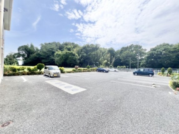 アレンデールの駐車場