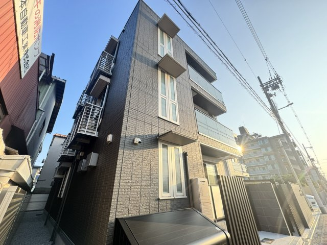 Clashist加美東の外観