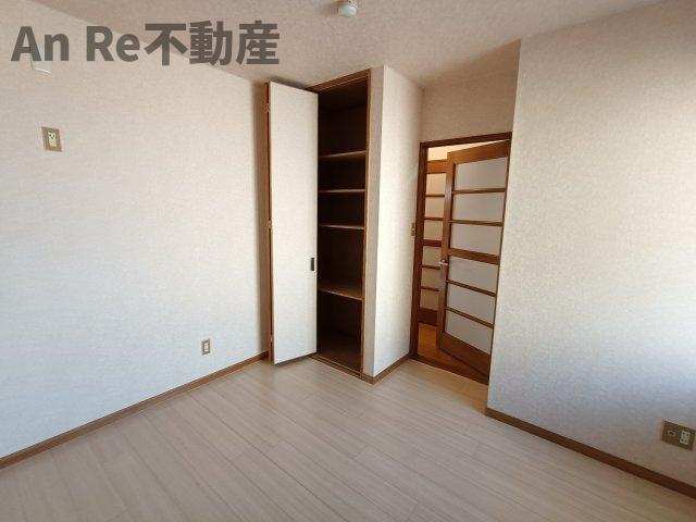 コモ・ウィズテリアの洋室|別部屋イメージ写真