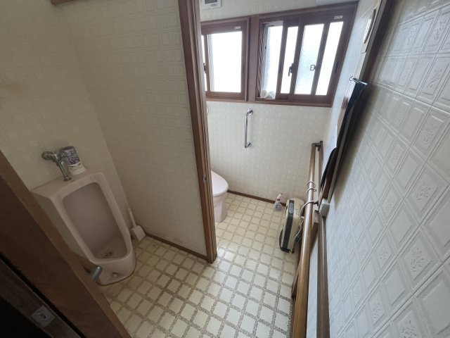 南陽市三間通204-2のトイレ