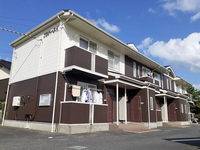 プラティーヌＫの外観