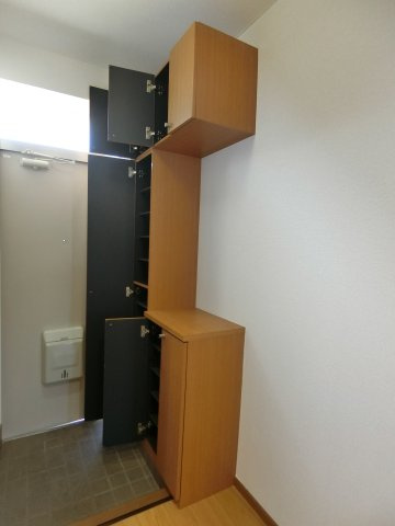 プラティーヌＫの収納|イメージ101号室の写真