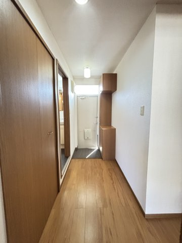 プラティーヌＫの玄関