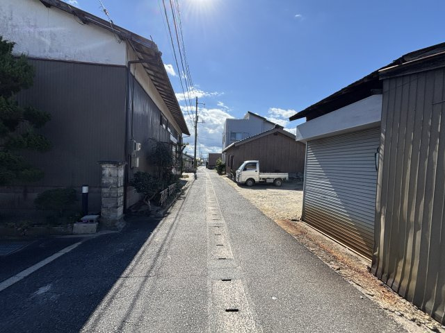 プラティーヌＫの周辺