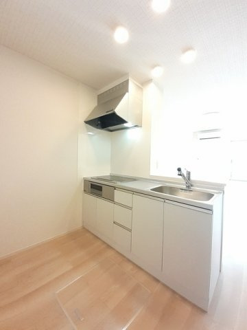 Ｇｒｅｅｎ　Ｈｏｕｓｅ　檀紙のキッチン