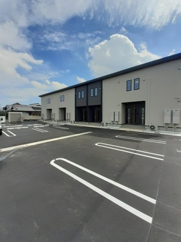 Ｇｒｅｅｎ　Ｈｏｕｓｅ　檀紙の駐車場
