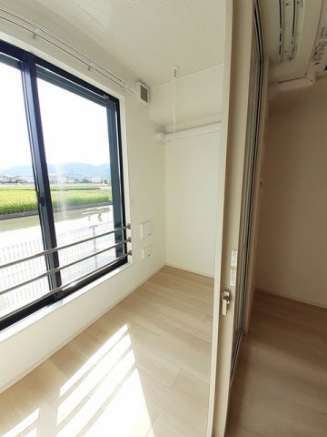 Ｇｒｅｅｎ　Ｈｏｕｓｅ　檀紙の居間・リビング