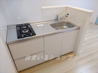 広島市安佐北区亀山３丁目のアパートのキッチン|２口コンロ付き