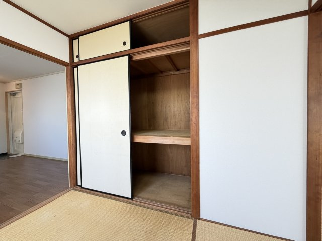 住吉ハイツの収納