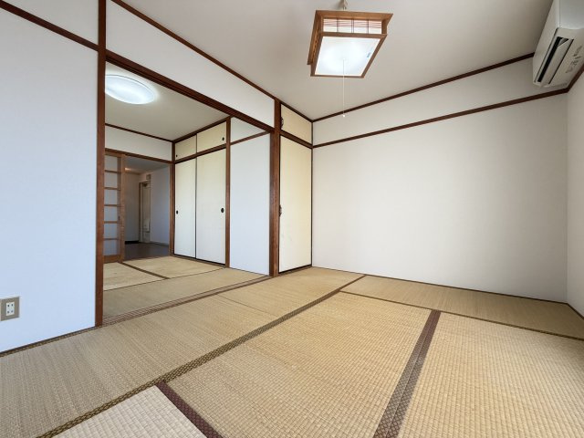 住吉ハイツの寝室