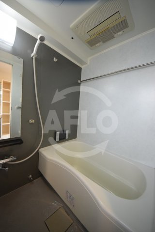 フェルザ今宮戎の浴室|Krehl難波南（クレール難波南）　浴室換気乾燥暖房機付バスルーム