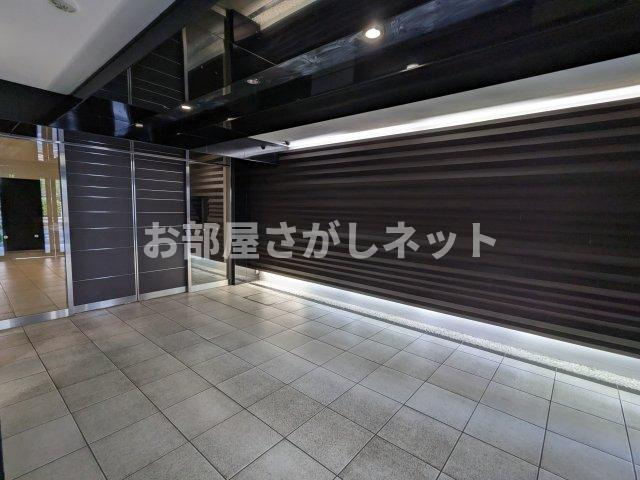 プレミアムキューブ東十条アリアのエントランス