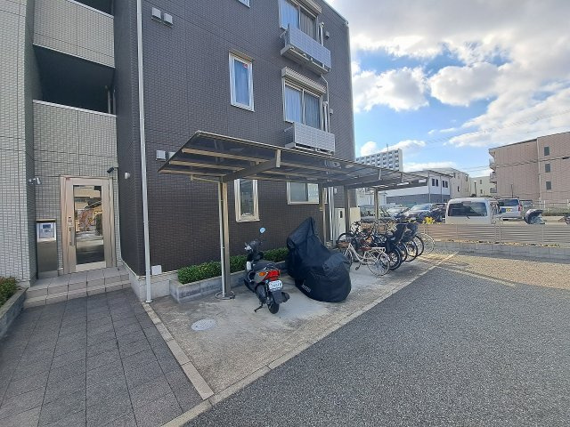 Crescent小松のその他|駐輪場
