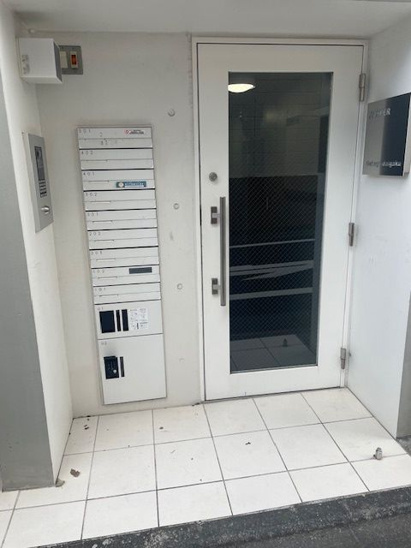 【エントランス】JASPER学芸大学 