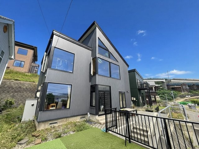 小樽市新光町　一戸建ての外観|外観近影