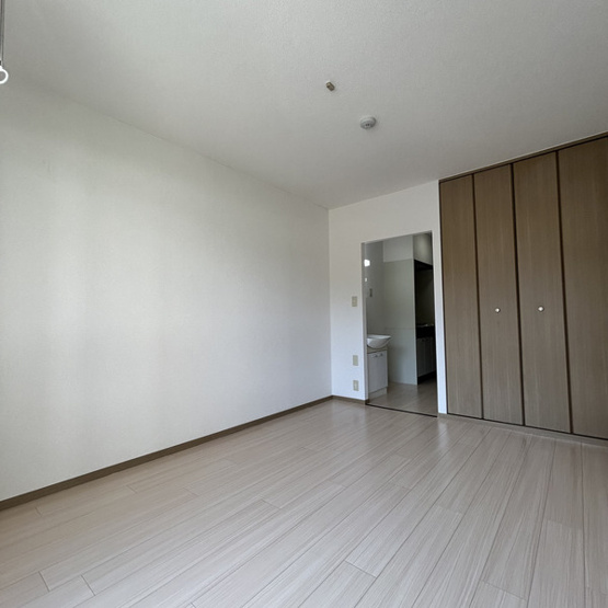 【寝室】アーバンスクエア