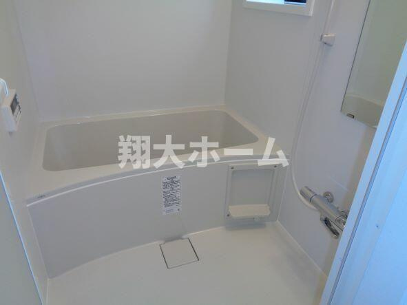三河屋ビルの浴室