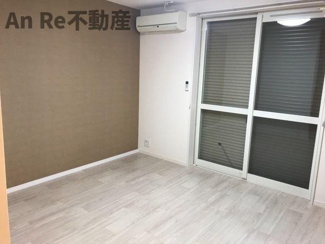 ＬＵＭＩＮＯＵＳ（ルミナス）の居間・リビング