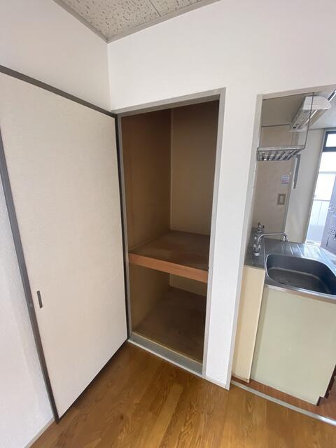 プラザエザンスの収納