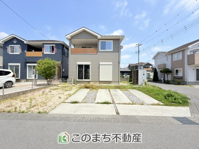 宇都宮市宝木町2丁目戸建の駐車場|カースペースは並列３台分ございます！