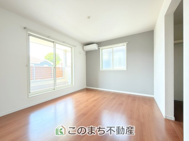 宇都宮市宝木町2丁目戸建の洋室|南向きで陽当たりの良い洋室♪風通しもよく快適です☆