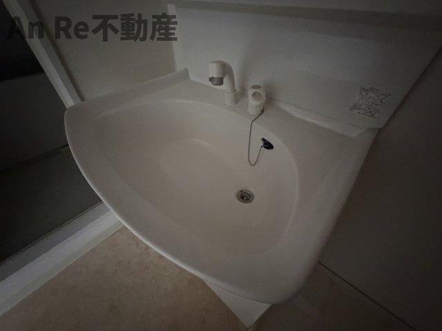 川口市朝日１丁目の賃貸マンションの独立洗面台