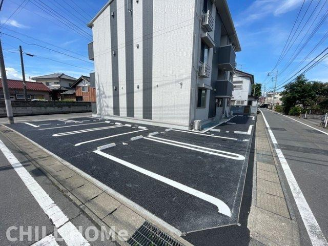 スリーライン高崎の駐車場|他社様掲載物件もまとめてご紹介、ご案内可能です(^^)/